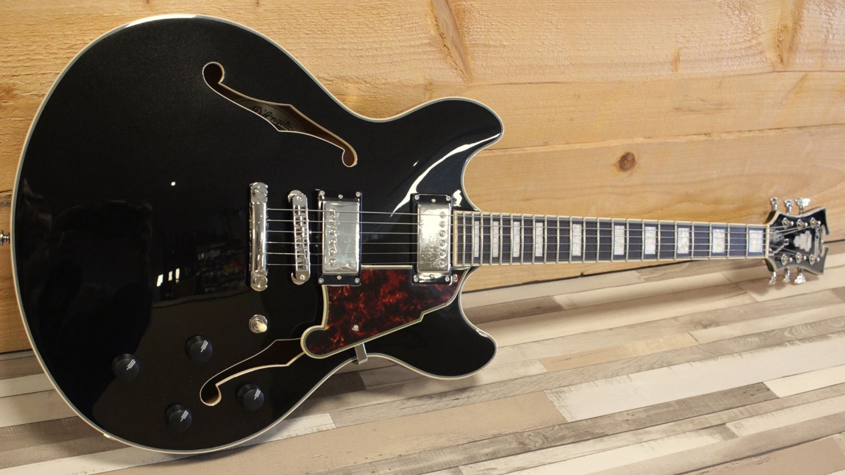 D'Angelico Premier DC Black Flake Stopbar