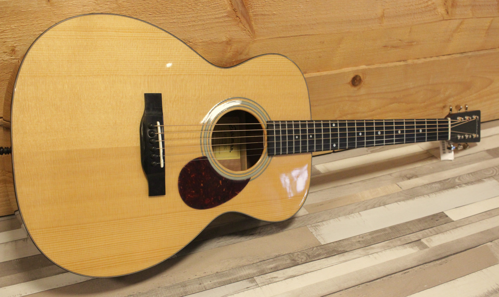 Eastman E10OM-TC